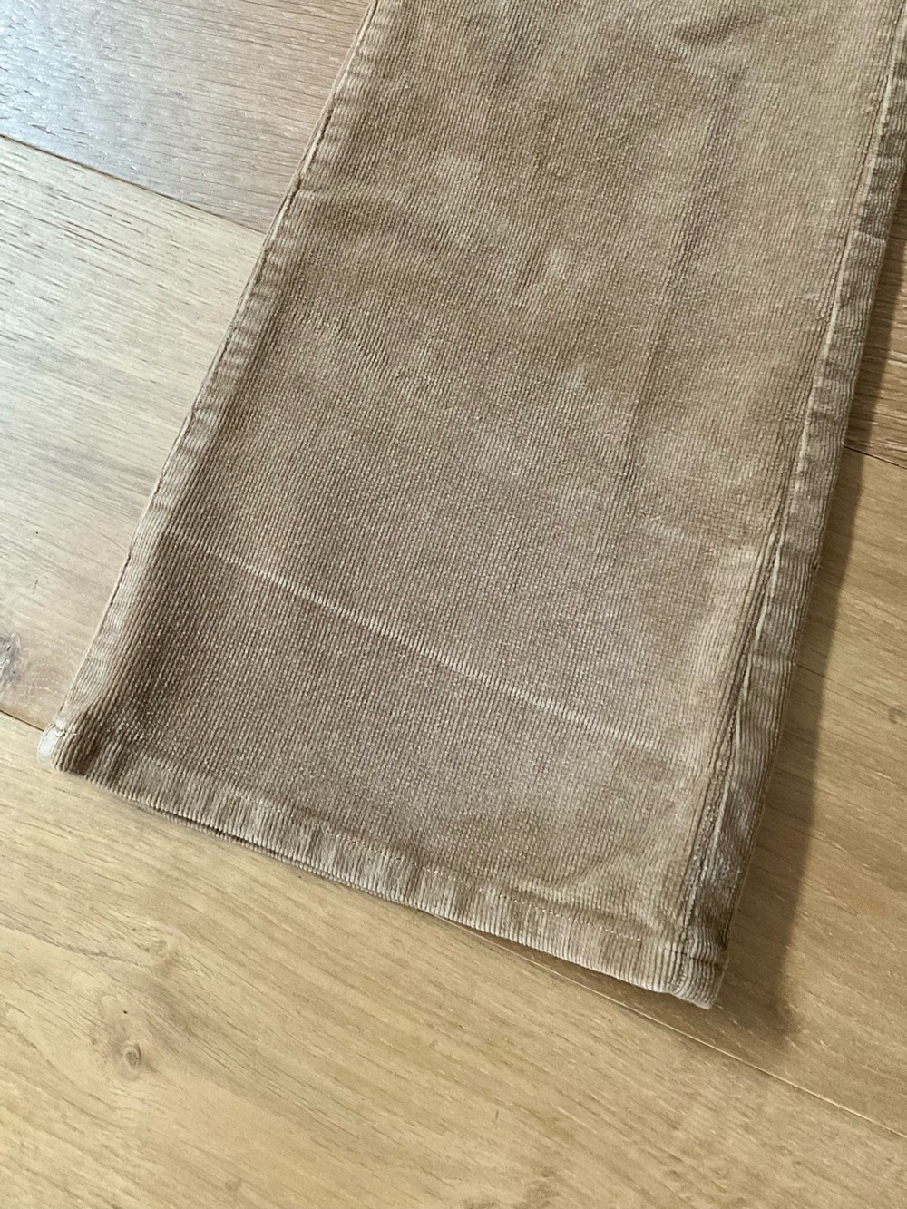 Kut from the Kloth Farrah Baby Bootcut Corduroy Pants Size 8 Flare Academia Y2K - Picture 13 of 13
